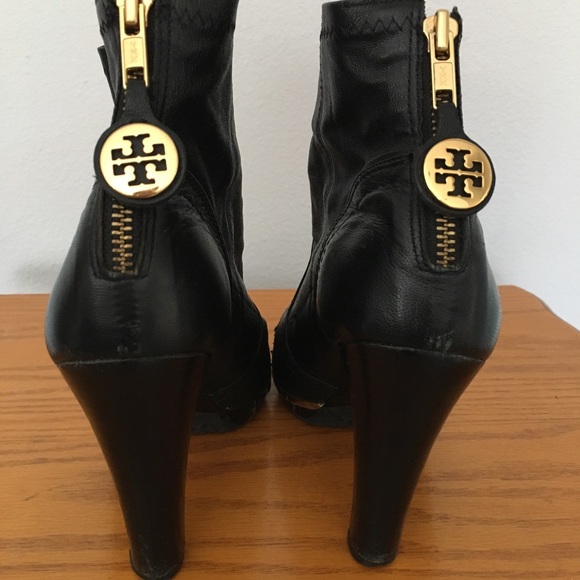 Tory Burch ankle boots - Picture 3 of 5